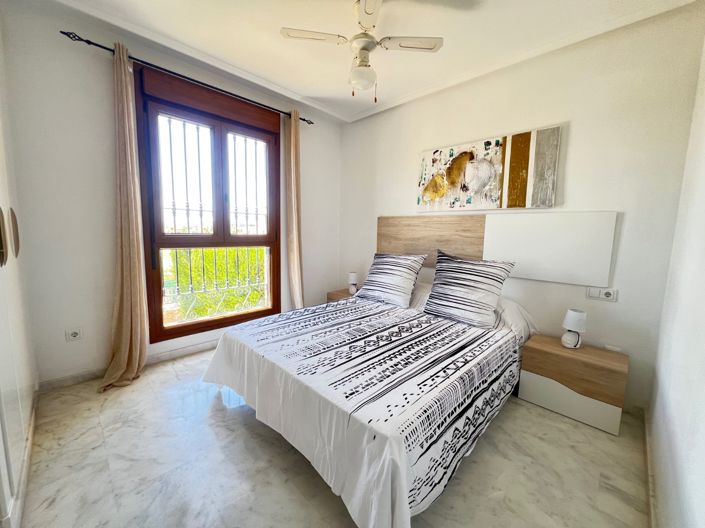 Image No.12-2 Bed Bungalow for sale