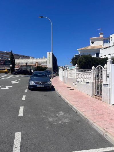 Image No.31-3 Bed House for sale