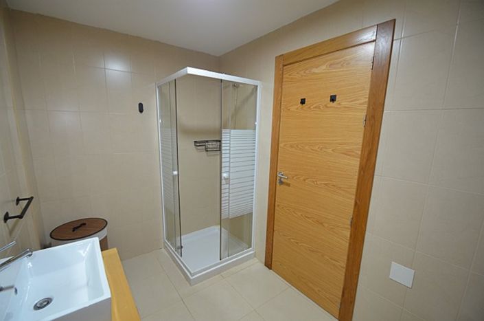 Image No.21-2 Bed Apartment for sale