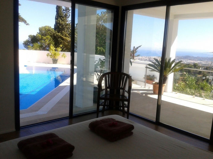 Image No.15-3 Bed House for sale