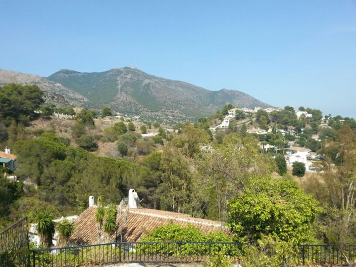 Image No.26-3 Bed House for sale
