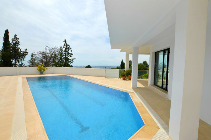 Image No.40-3 Bed House for sale