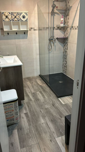 Image No.23-8 Bed House for sale