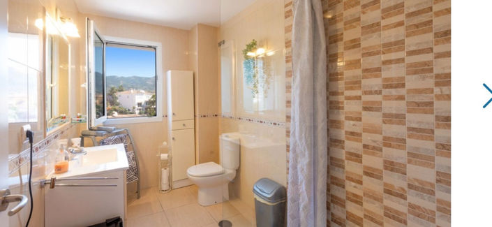 Image No.27-8 Bed House for sale