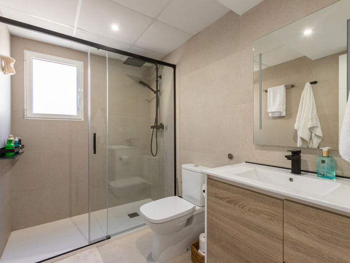 Image No.32-4 Bed Villa for sale