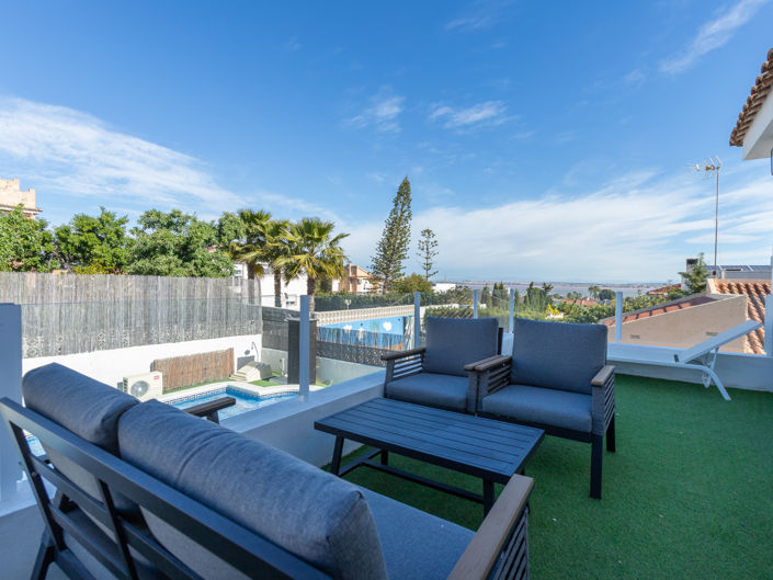 Image No.43-4 Bed Villa for sale