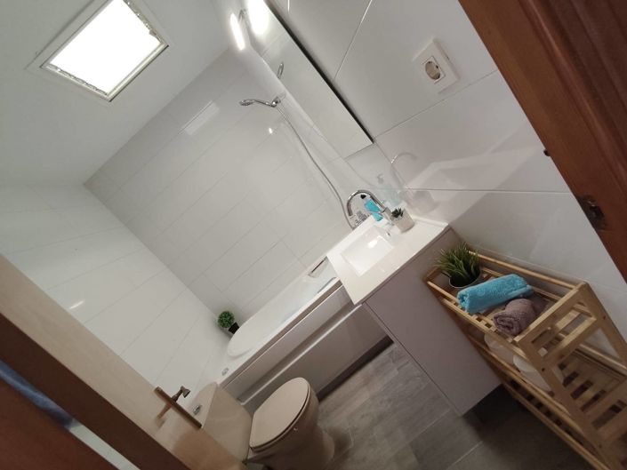 Image No.9-3 Bed Duplex for sale