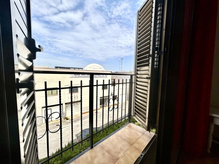 Image No.15-2 Bed Apartment for sale