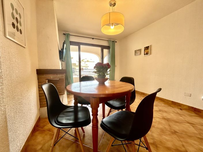 Image No.5-2 Bed Apartment for sale