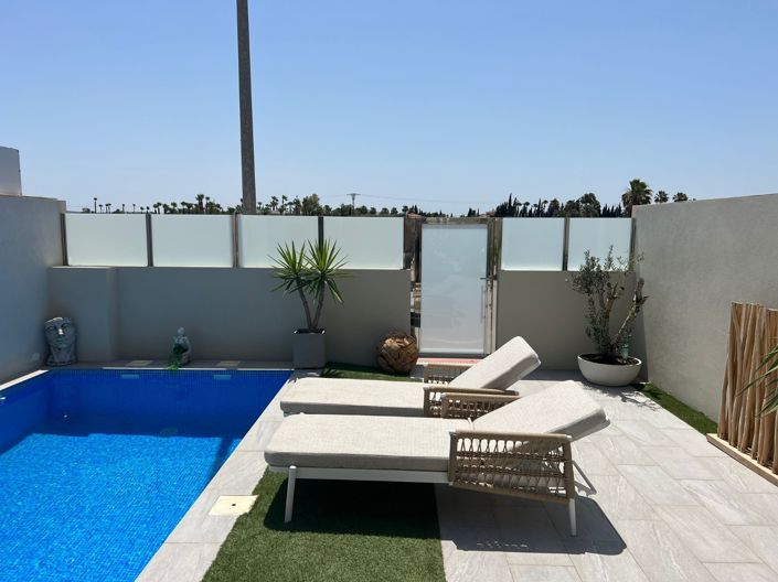 Image No.3-3 Bed Villa for sale