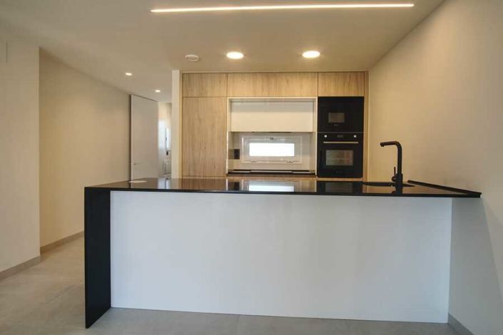 Image No.14-2 Bed Apartment for sale