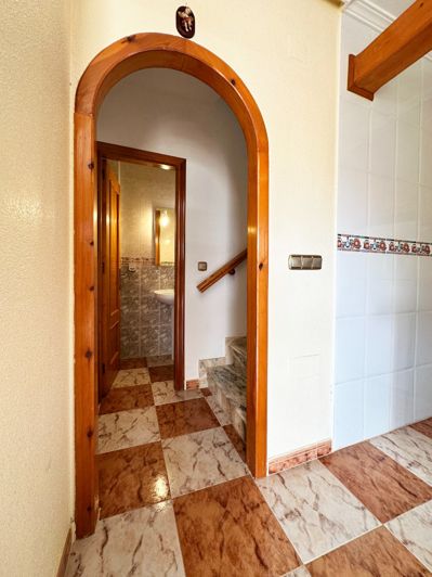 Image No.12-2 Bed Townhouse for sale