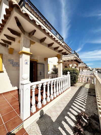 Image No.29-2 Bed Townhouse for sale