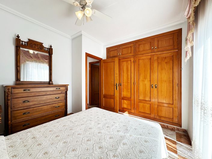 Image No.3-2 Bed Townhouse for sale