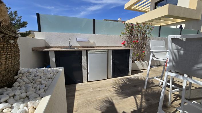 Image No.12-3 Bed Villa for sale