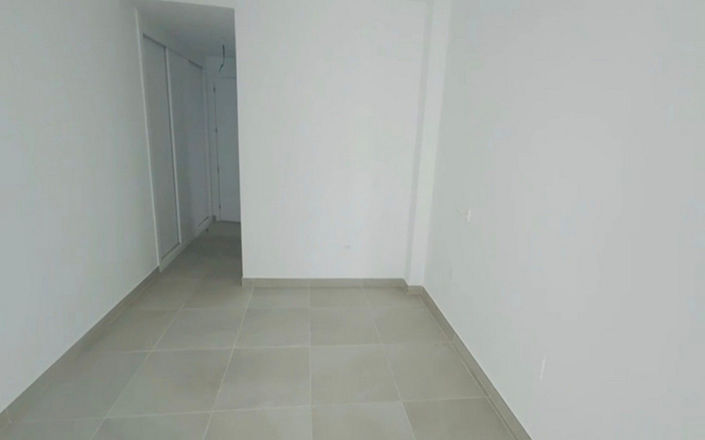 Image No.21-3 Bed Apartment for sale