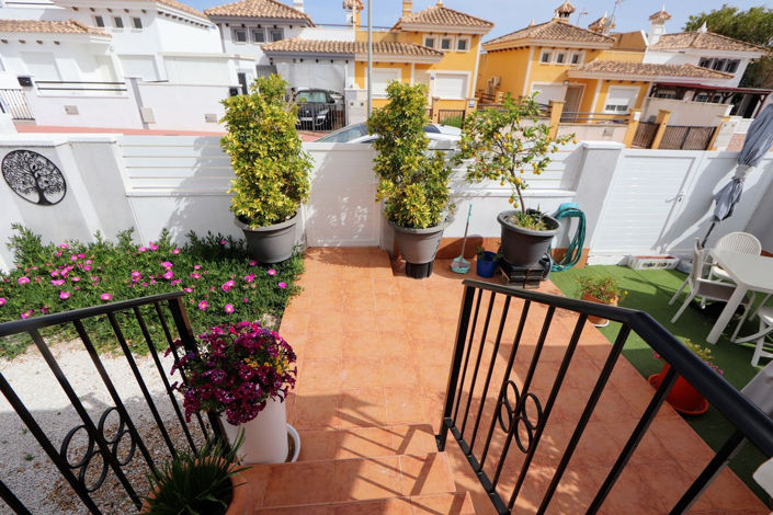 Image No.28-2 Bed House for sale