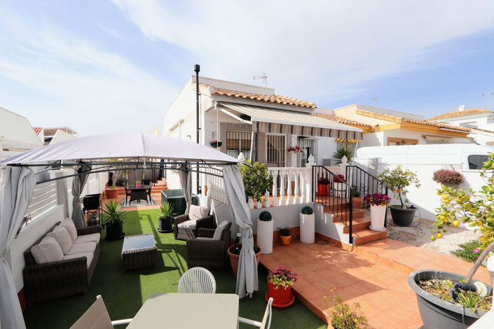 Image No.33-2 Bed House for sale