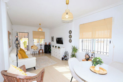 4-c23c0f86247804fa50226aecd8b0b2c8