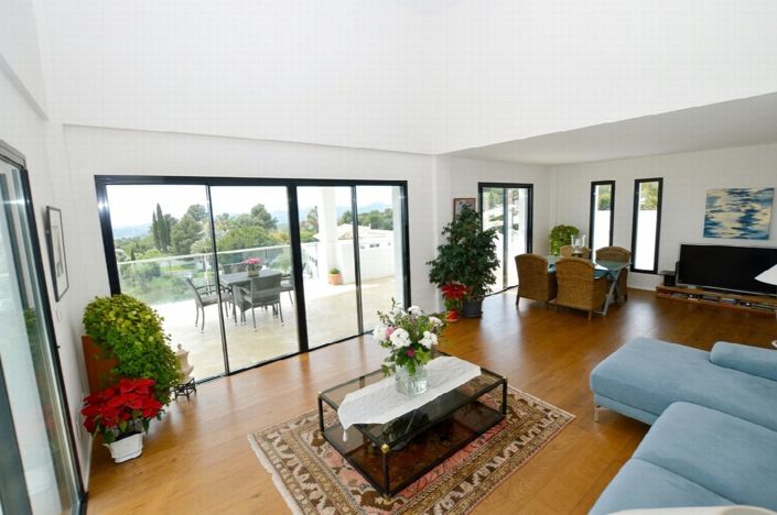 Image No.16-3 Bed Villa for sale