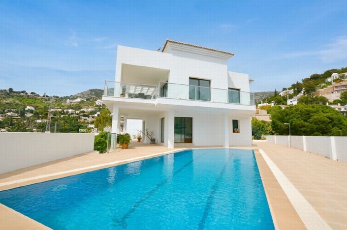 Image No.49-3 Bed Villa for sale