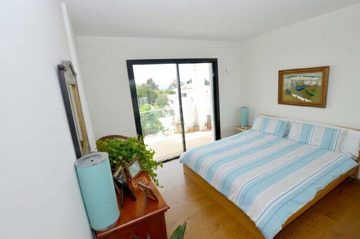 Image No.9-3 Bed Villa for sale