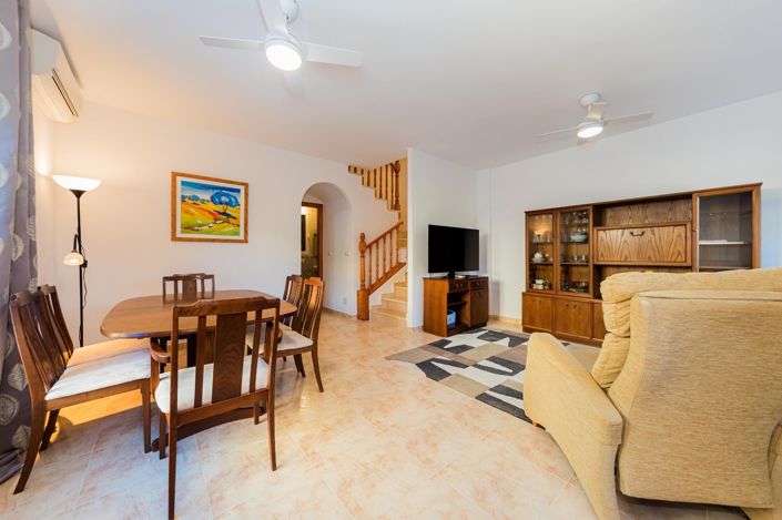 Image No.13-4 Bed House for sale