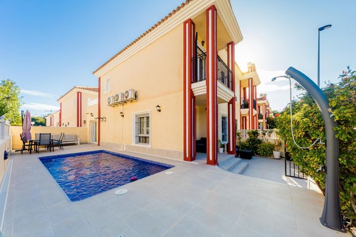 Image No.5-4 Bed House for sale
