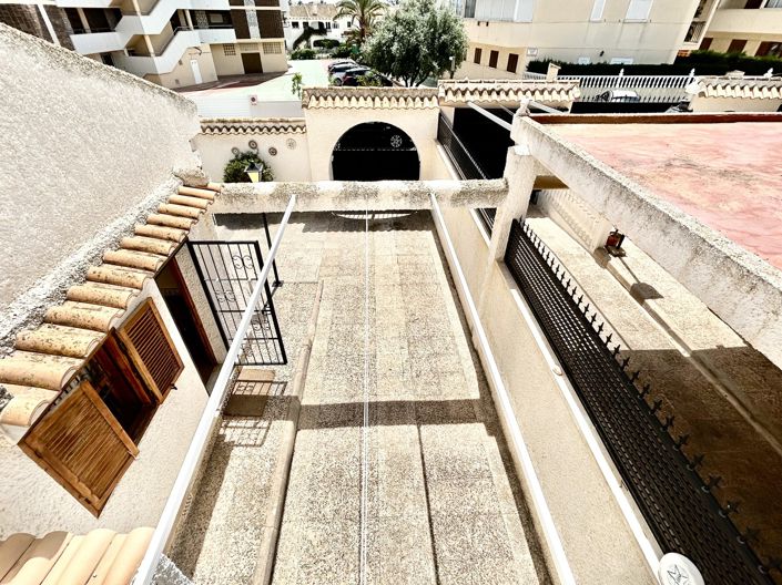 Image No.36-3 Bed Villa for sale