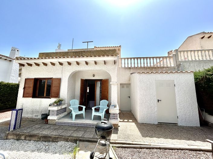 Image No.40-3 Bed Villa for sale