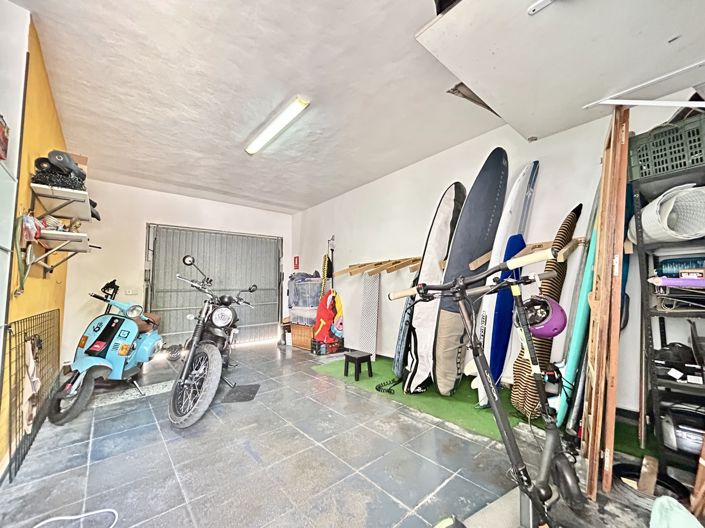 Image No.41-3 Bed Villa for sale