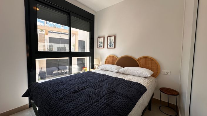 Image No.10-2 Bed Apartment for sale