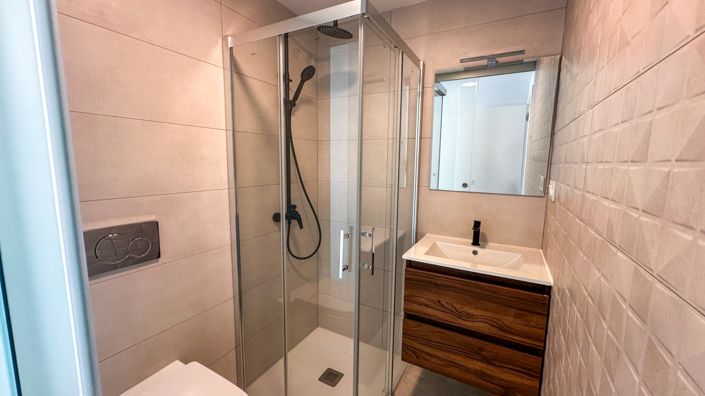 Image No.15-2 Bed Apartment for sale