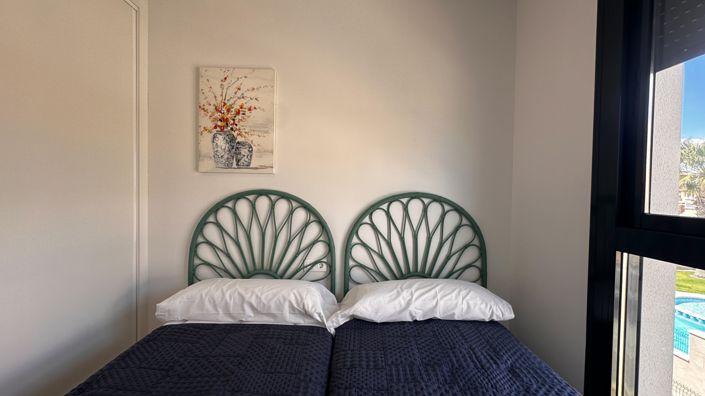 Image No.18-2 Bed Apartment for sale