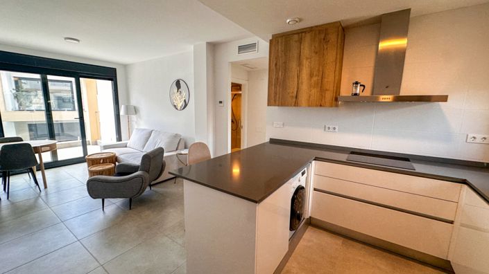 Image No.2-2 Bed Apartment for sale