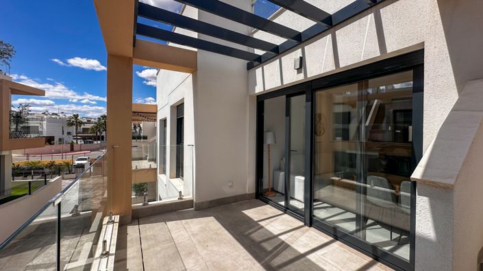 Image No.22-2 Bed Apartment for sale