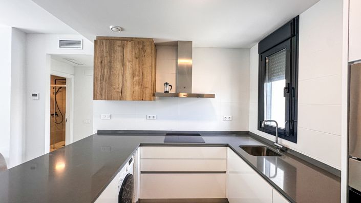 Image No.3-2 Bed Apartment for sale