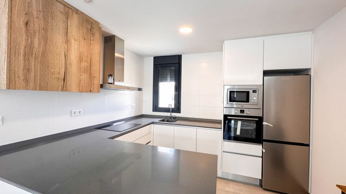 Image No.5-2 Bed Apartment for sale