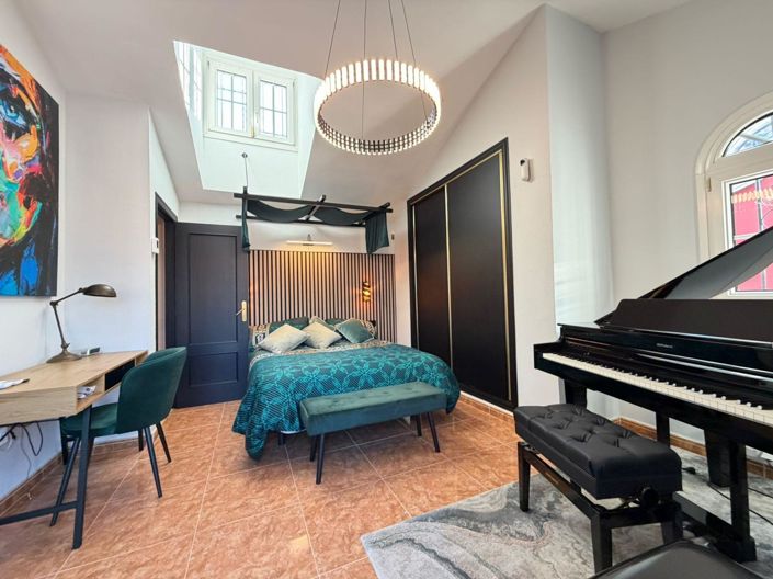 Image No.27-3 Bed House for sale
