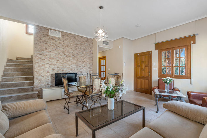 Image No.6-4 Bed Villa for sale