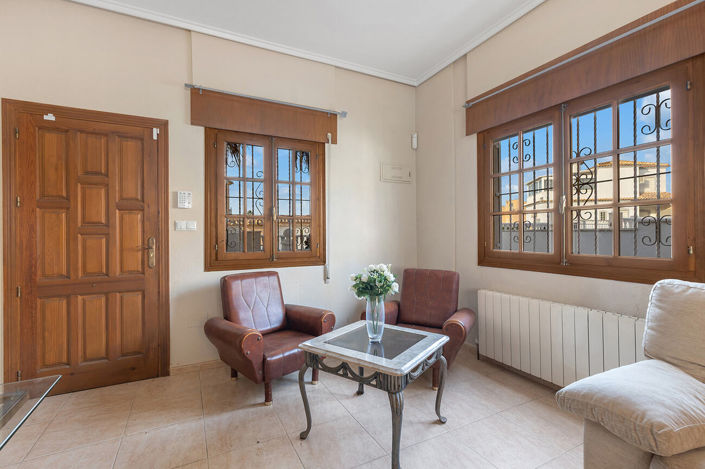 Image No.8-4 Bed Villa for sale