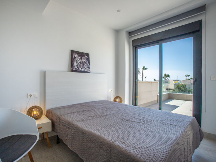 Image No.4-3 Bed Villa for sale