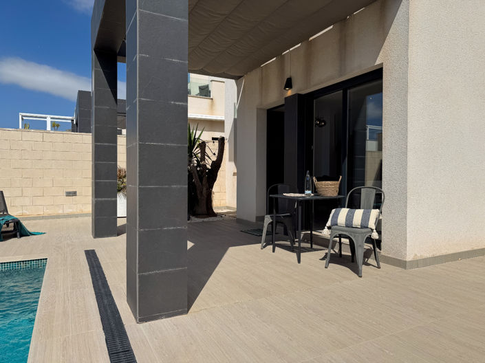 Image No.8-3 Bed Villa for sale