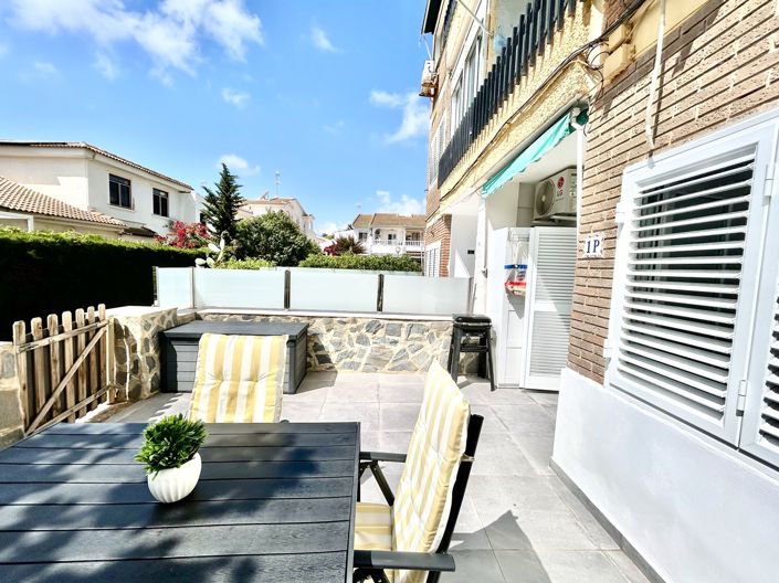 Image No.18-2 Bed Apartment for sale