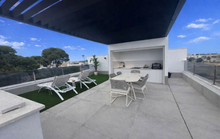 Image No.3-3 Bed House for sale