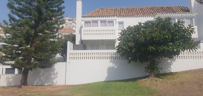 Image No.24-3 Bed Apartment for sale