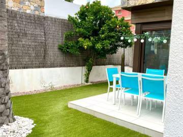 Image No.11-2 Bed Villa for sale