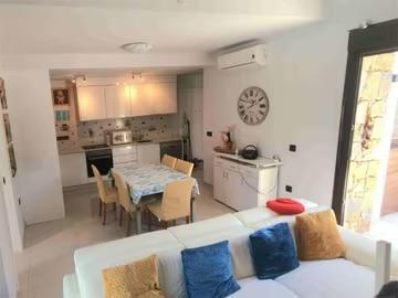 Image No.16-2 Bed Villa for sale