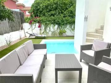 Image No.4-2 Bed Villa for sale