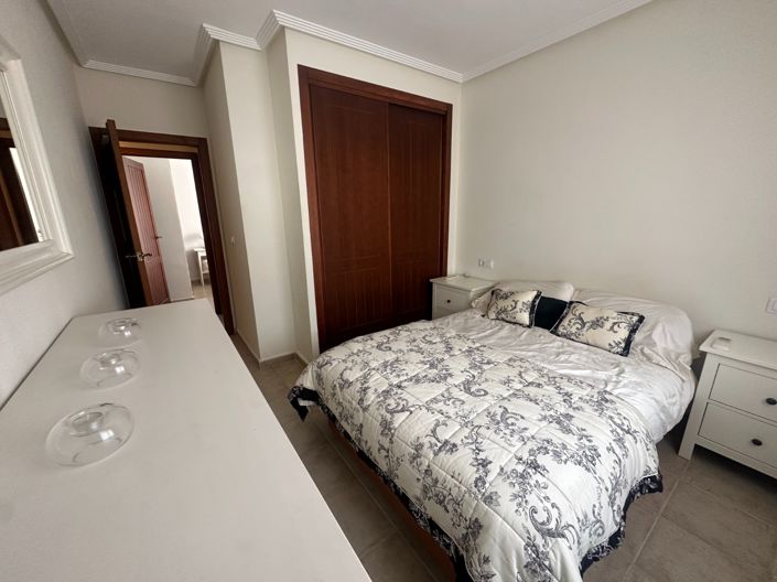 Image No.18-3 Bed Property for sale